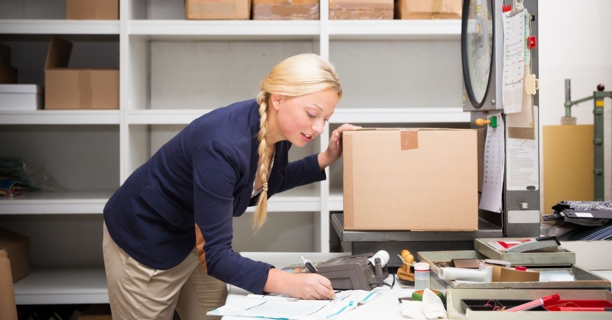 Shipping Clerk Jobs in Dubai